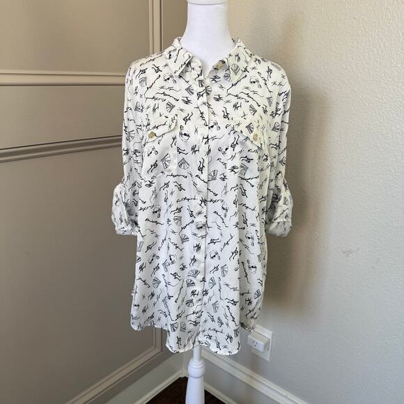 NWT KARL LAGERFELD PARIS Women's Soft Everyday Roll-Sleeve Blouse Size L - Picture 1 of 12